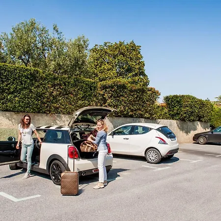بيت للعطل E6-2 Bilocale Borgo Della Rovere سان بارتولومِيو آل ما